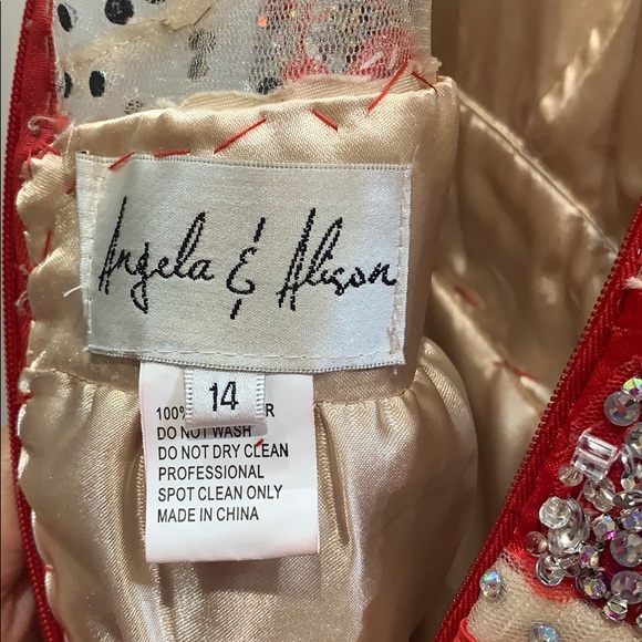 ♦️Angela & Alison Gown striped Prom dress - Picture 5 of 8